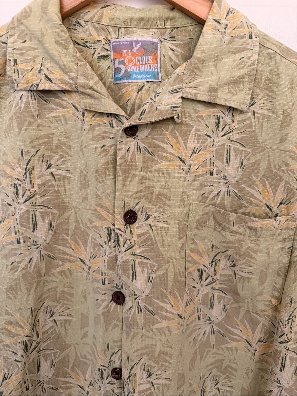 It’s 5 O’Clock Somewhere Tropical Hawaiian 🌴 Shirt — 100% Silk Men’s Size M. EUC - Picture 3 of 10